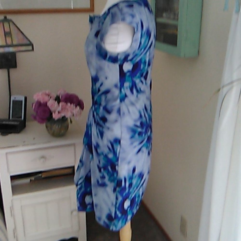 BCBGMaxAzria Marisol Tie Dye Dress - Picture 7 of 16